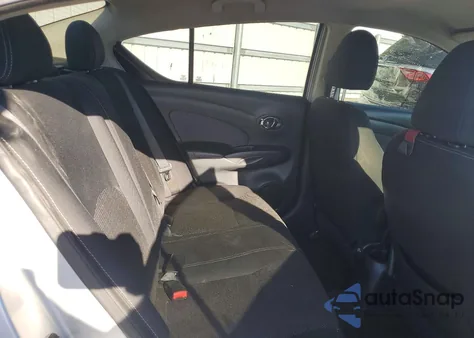 2015 Nissan Versa S from USA, damaged, VIN 3N1CN7AP0FL825117